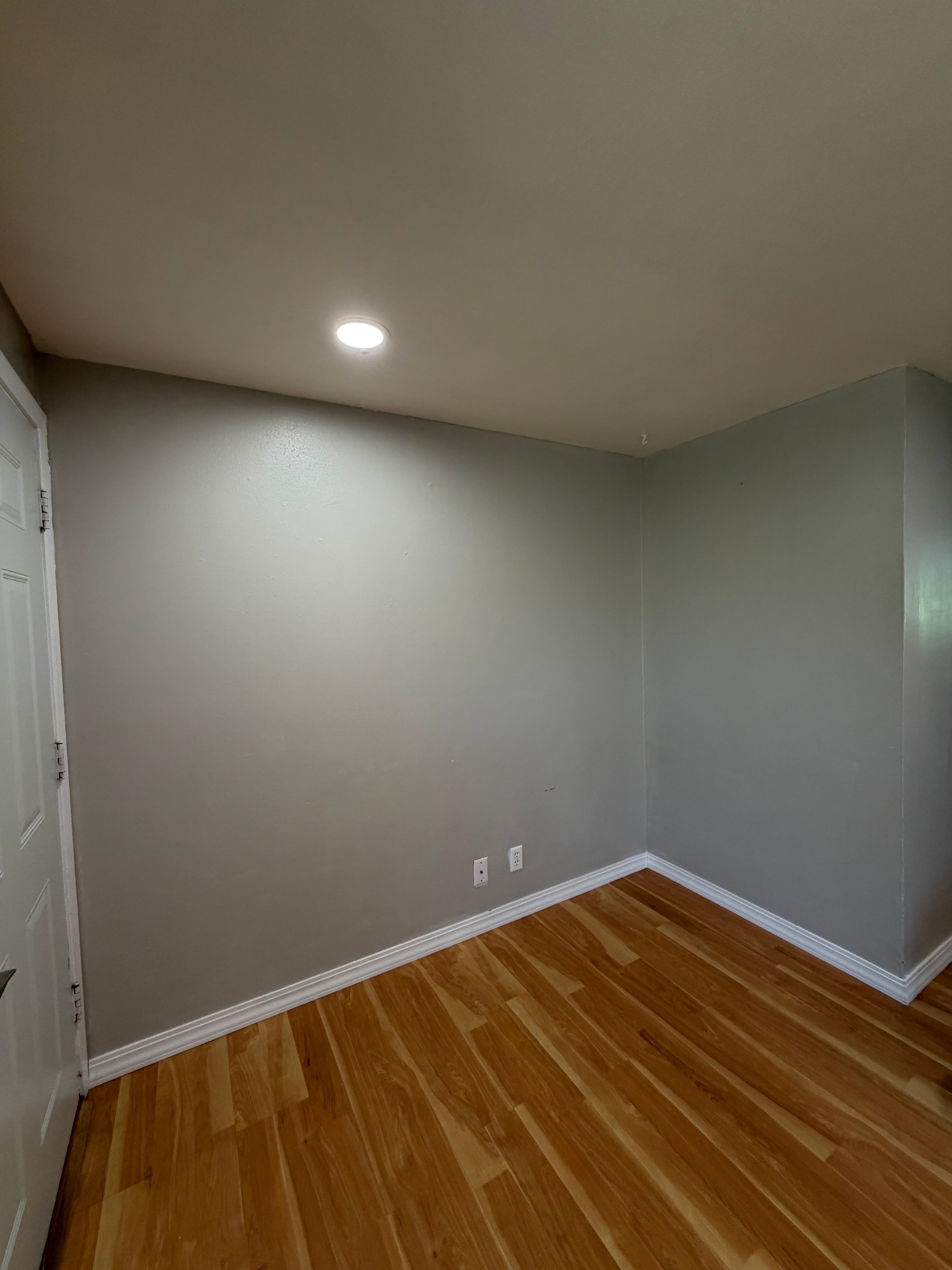 Window trim detail, paint-ready finish — Sioux Falls SD